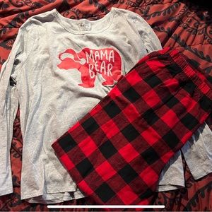 2pc set Women’s Mama Bear Christmas Pajamas